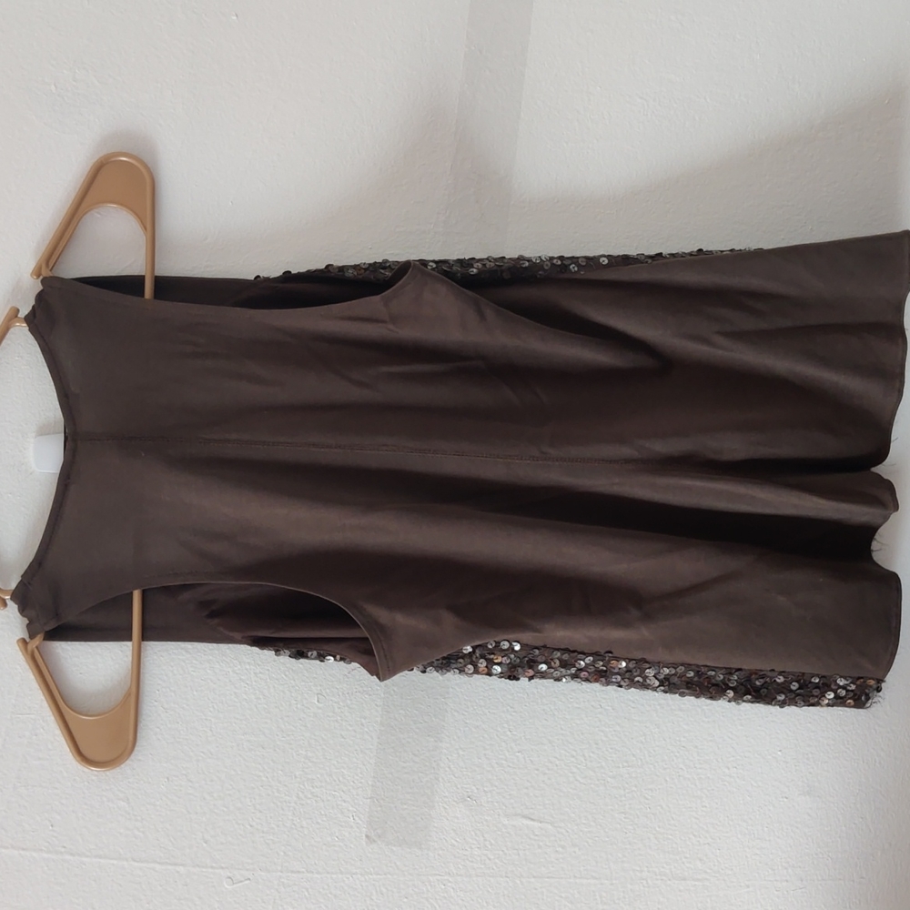 Nanette Leopore V-neck tank 4 - Picture 5 of 5